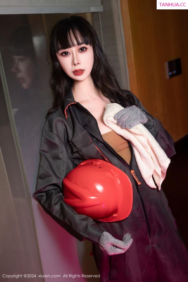   [XiuRen]高清写真图 2024.07.30 No.8938 宝宝甜 美腿性感第12张图片